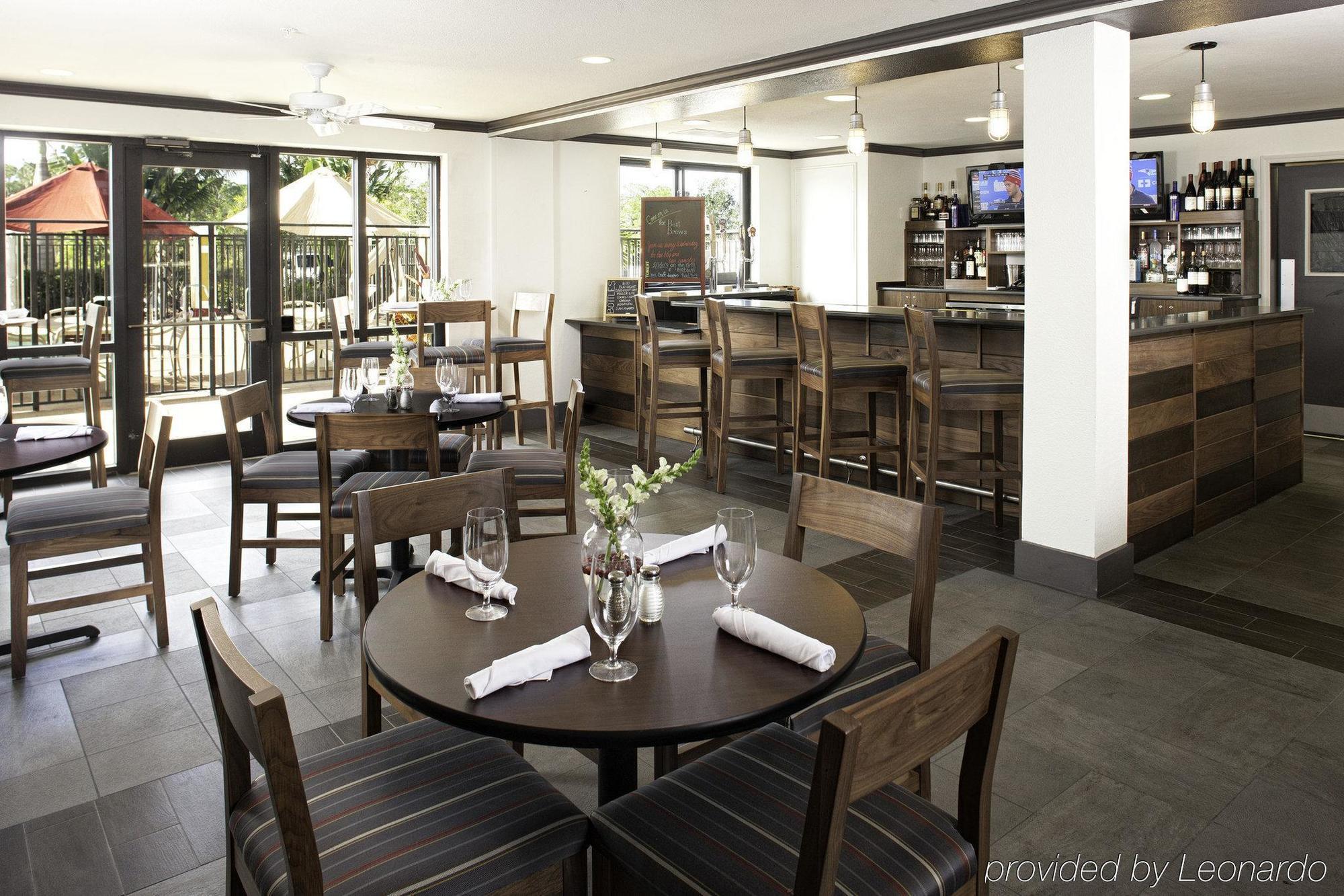 Four Points By Sheraton Fort Myers Airport Esterno foto