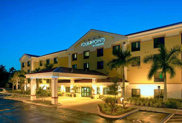 Four Points By Sheraton Fort Myers Airport Esterno foto